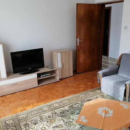 Ferienwohnung In Mit Garten Und Terrasse Und Meerblick Appartamento *